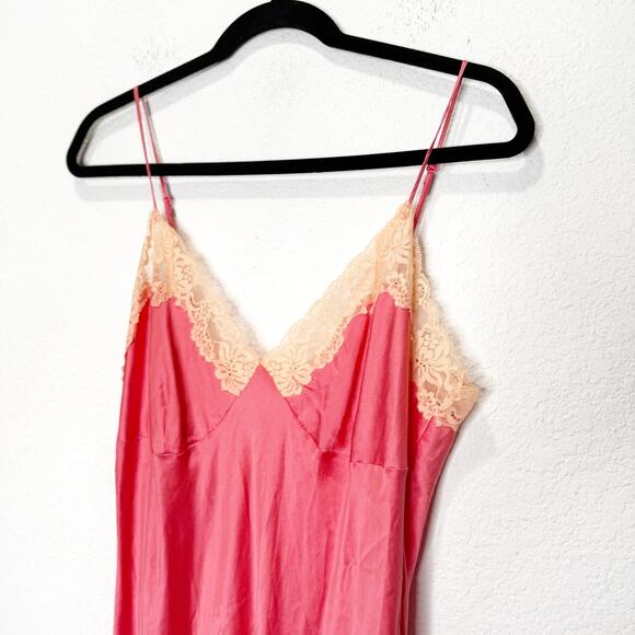 Victoria’s Secret Silk Y2K Vintage Lace Slip Dress Babydoll - Picture 2 of 11